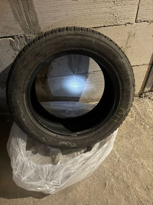 Продается зимние автошины