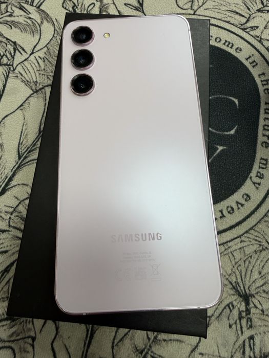 Samsung Galaxy S23 Plus 8/256gb- отличен, комплект