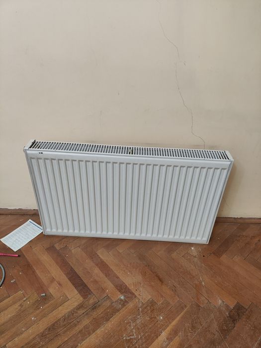 Set 5 Calorifere 240 lei toate.