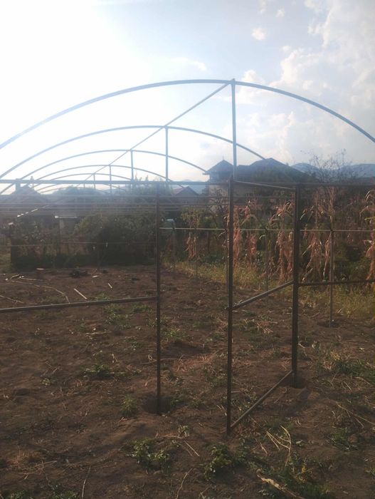 Arcade țeavă roluite..