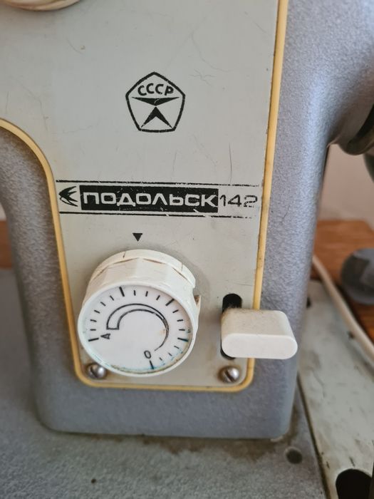Продаётся швейная машина