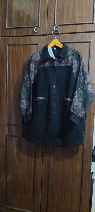 Новая Женская куртка размер 50-52.