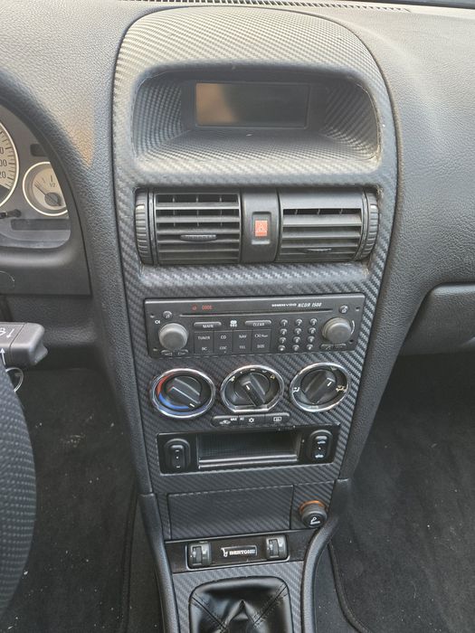 Opel Astra G Bertone - cabrio 2.2 d