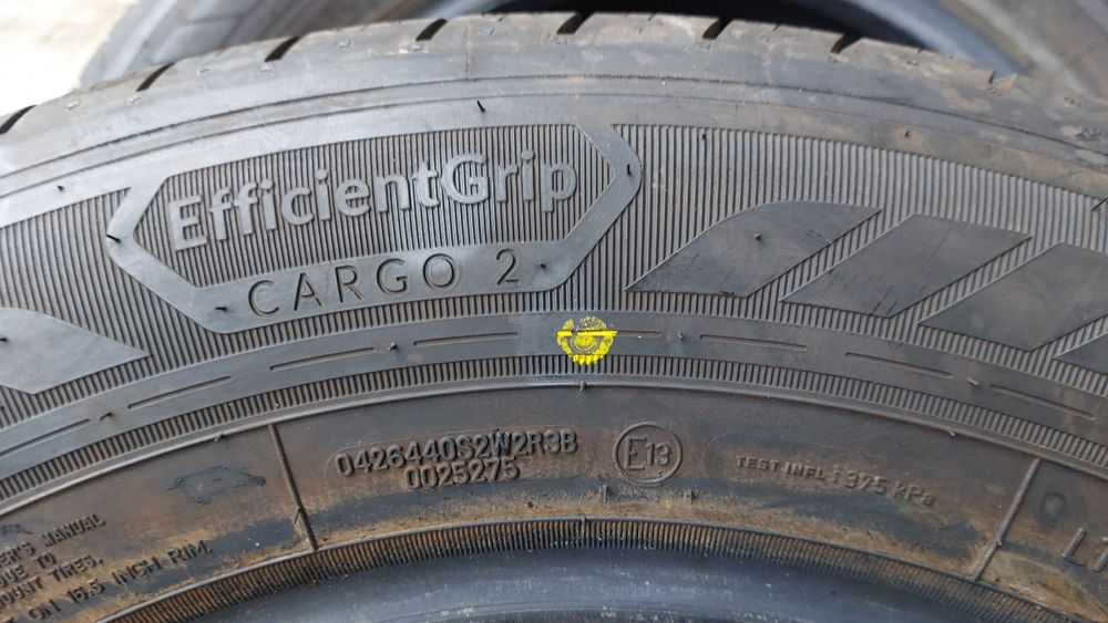 Нови 215 65 16 C Goodyear Efficient Grip 4 броя
