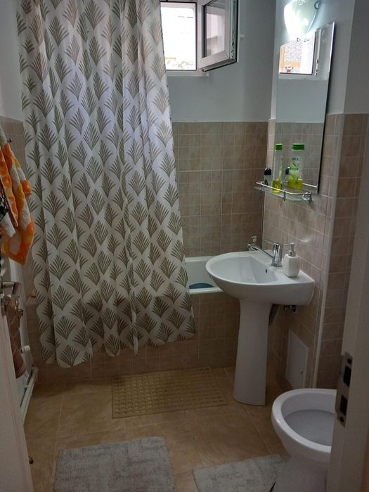 Apartament 2 camere de închiriat-zona Precista, Piatra Neamt