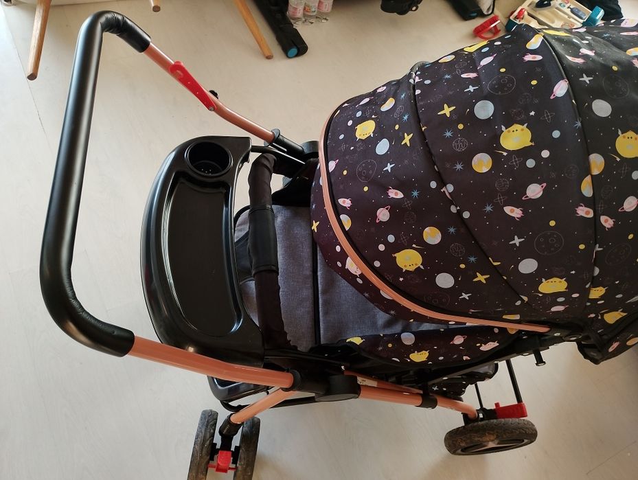 Бебешка количка нова