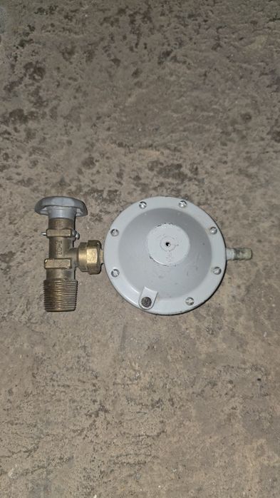 Кран для газового баллона с редуктором