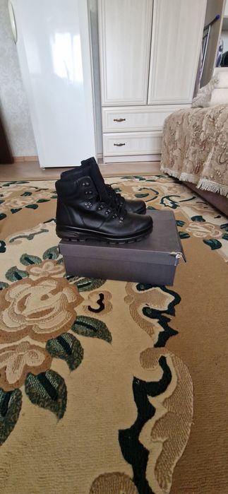 Ботинки ECCO черный