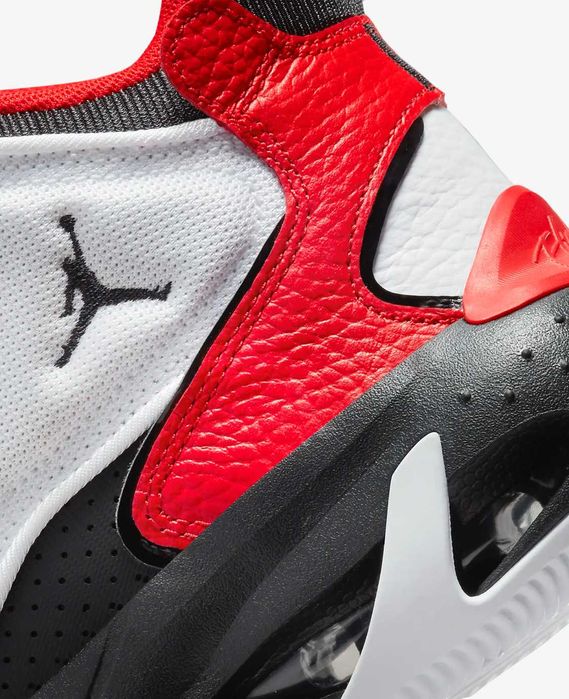 NIKE Спортни обувки JORDAN MAX AURA 4