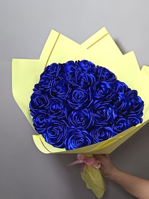 Букеты из атласных лент