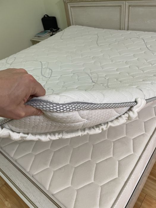 Топпер наматрасник на матрас 180×200 см