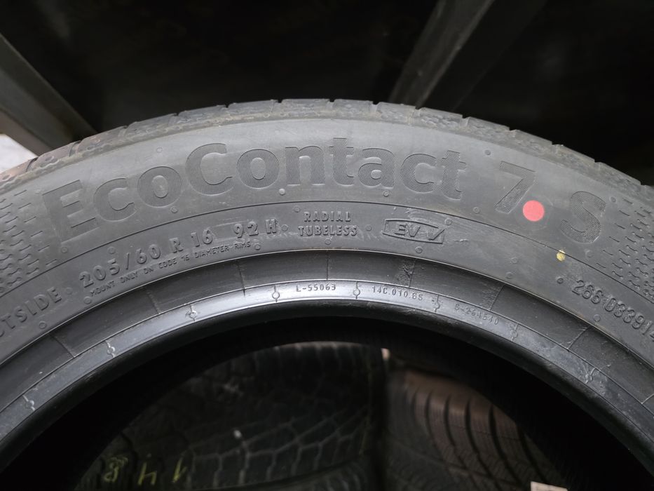 Нови летни гуми 205 60 16 - Continental- DOT  2025