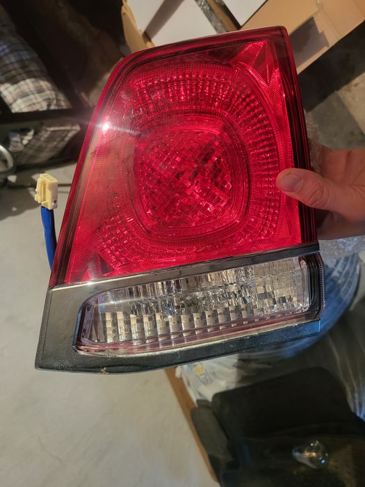 Сатылады б/у оригинал крузак 200