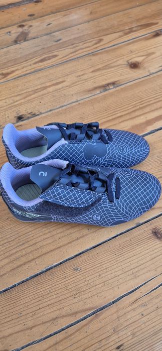 Футболни обувки бутонки 31ви номер