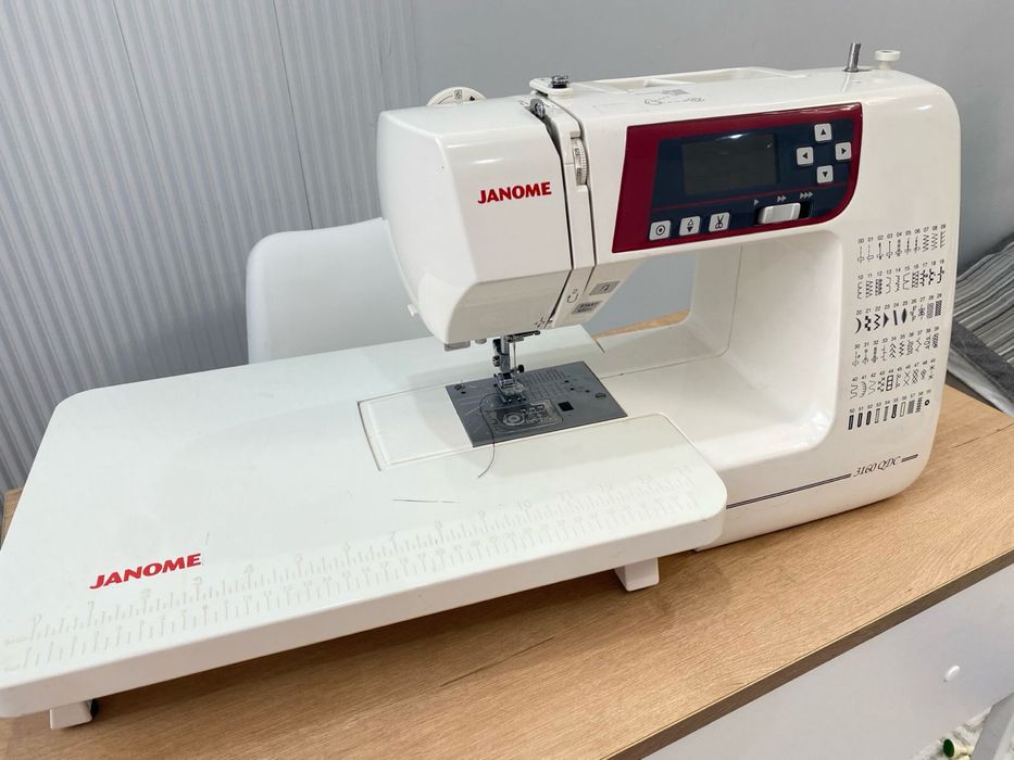 Швейная машина Janome 3160 QDC