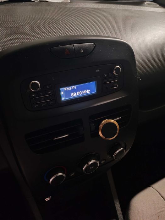 Renault Clio 1.2 benzina, ALB START/Stop - 6000 euro