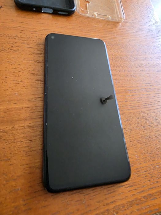 Продавам Huawei nova 5t.