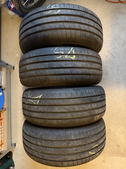 Anvelope/cauciucuri vara 225 55 17 Goodyear  DOT2025