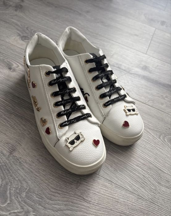 Adidasi Karl Lagerfield