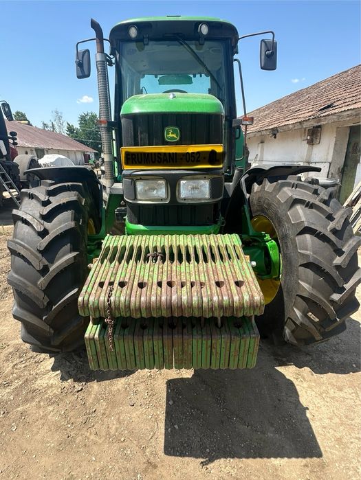 John  Deere 6920.