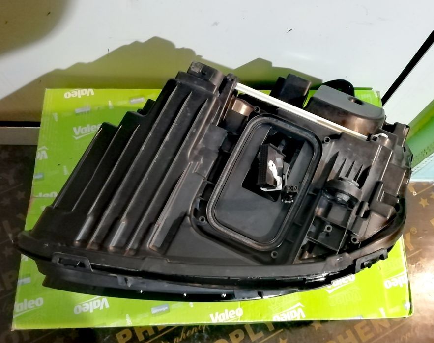 Фар Фарове за Mercedes E-classa W213 / Мерцедес Е-класа А213 LED HIGH