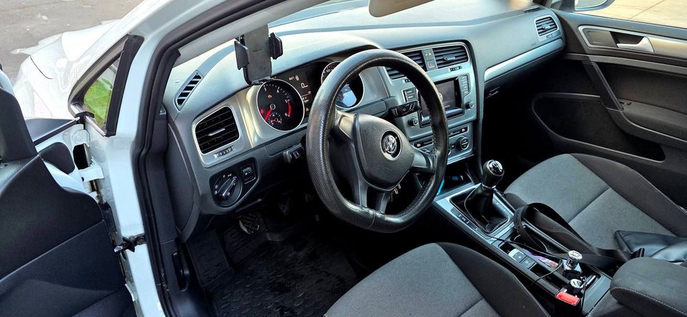 Volkswagen Golf 7 Diesel 1.6 tdi, 110 cai putere