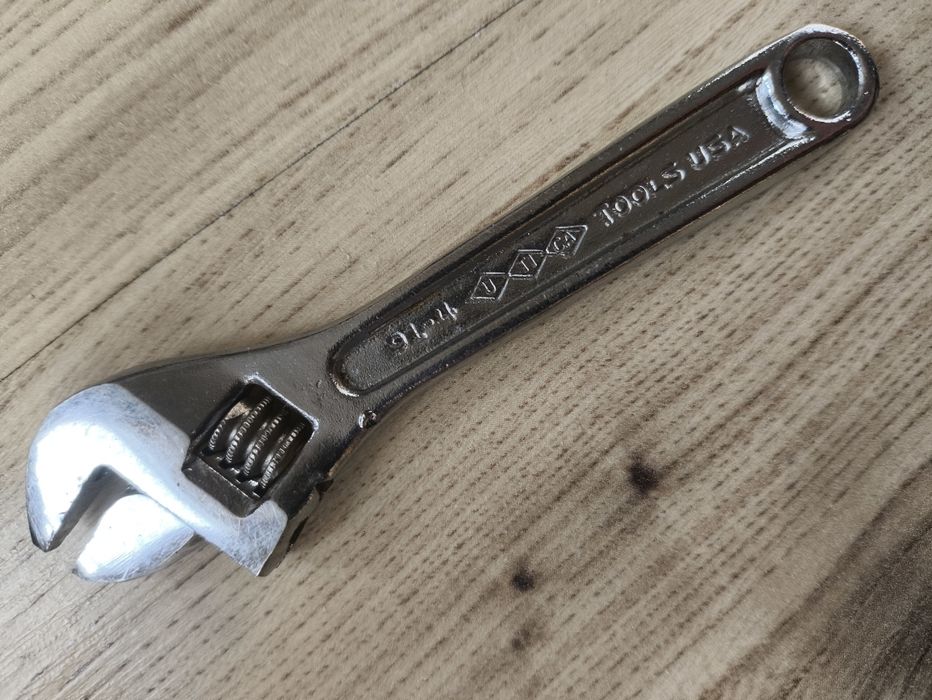 Раздвижени гаечени ключове