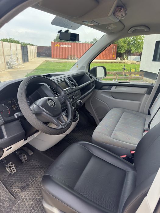 Volkswagen TRANSPORTER T6 LUNG / LONG an 2018 cu 3 locuri