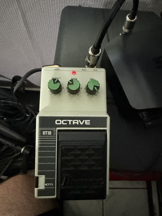 Октавер Ibanez OT 10