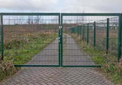 Montaj gard / gard zincat / gard verde / imprejmuire/ constructie gard