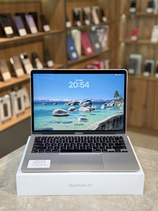 MacBook Air M1 256GB PhoneLab