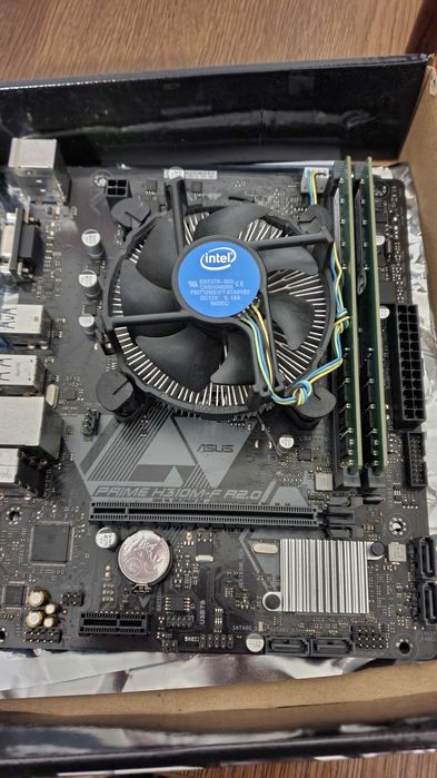 kit placa baza + i3 9100f + 8gb ddr4 + cooler