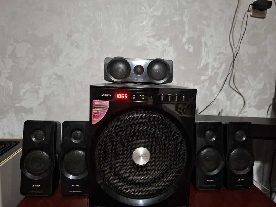 Акустическая система F & D 6000