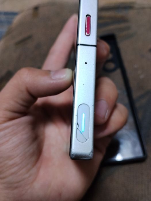Red magic 9 pro.
