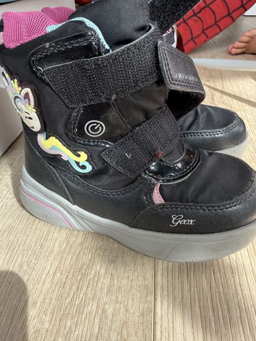 Ghete Geox marimea 25
