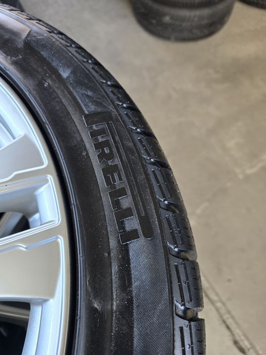 4 Броя 245/45/19 Pirelli 2x7,5mm 25dot 2x5,5mm 23dot
