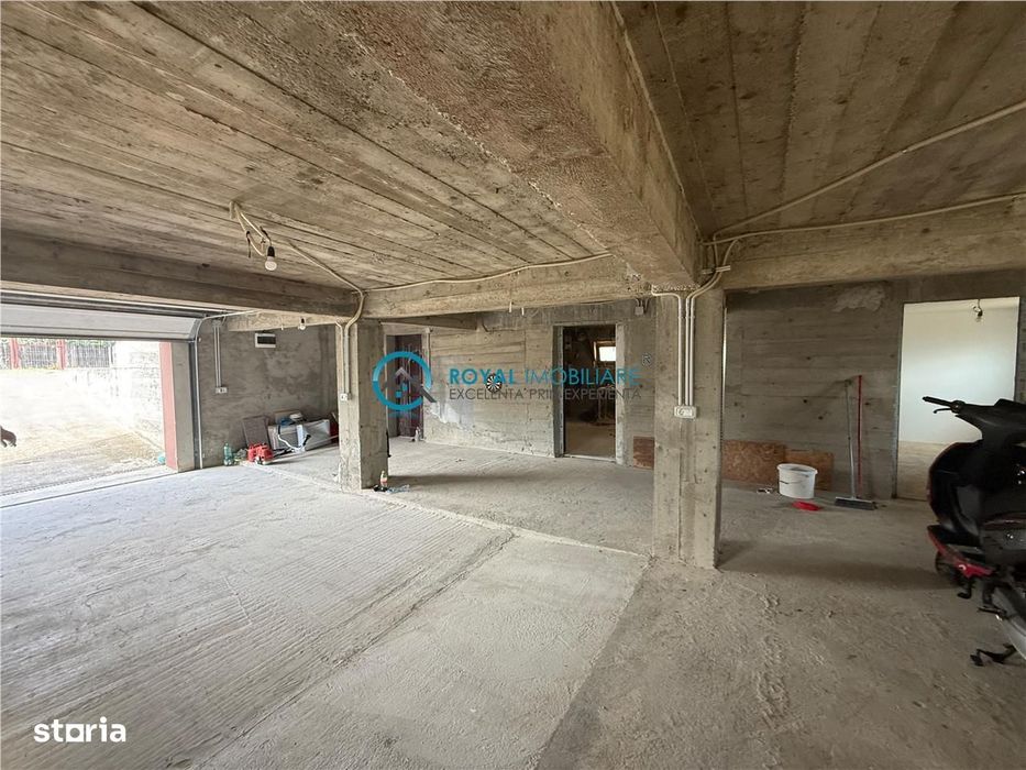 Royal Imobiliare - Vanzare Vila zona Boldesti Scaieni