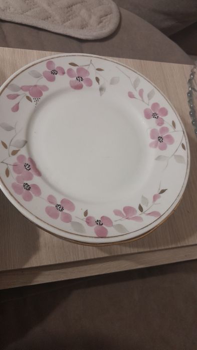 Продам кастрюли 2000