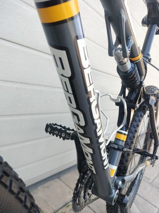 Bicicleta MTB BERGAMONT Full suspension