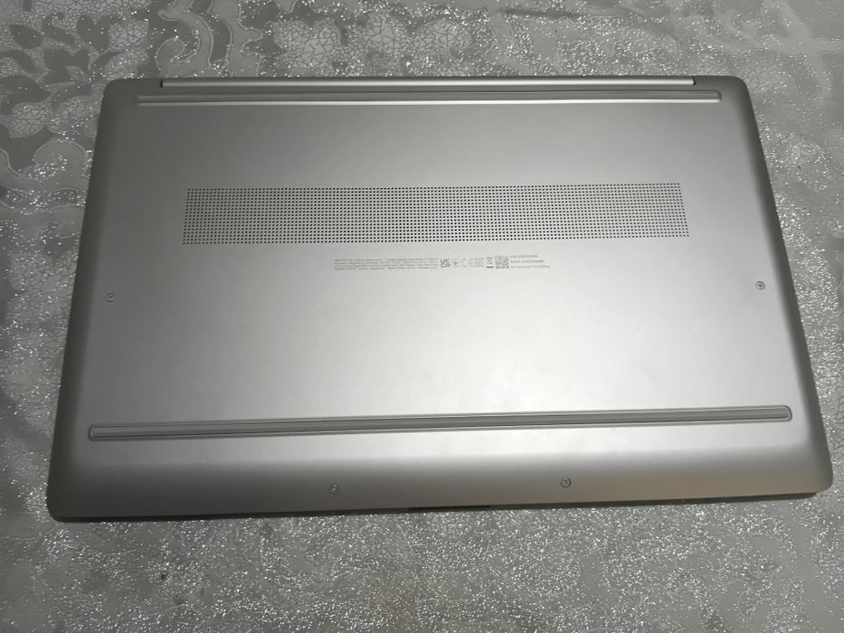 Лаптоп HP 17-cn Intel Notebook