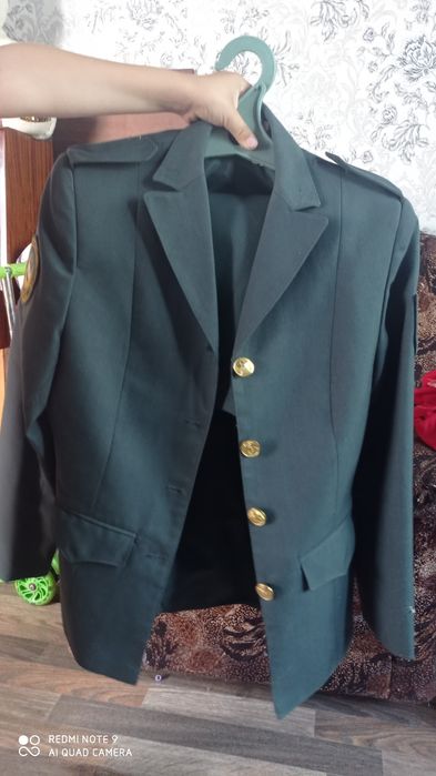 Кадетская форма в хорошем состоянии