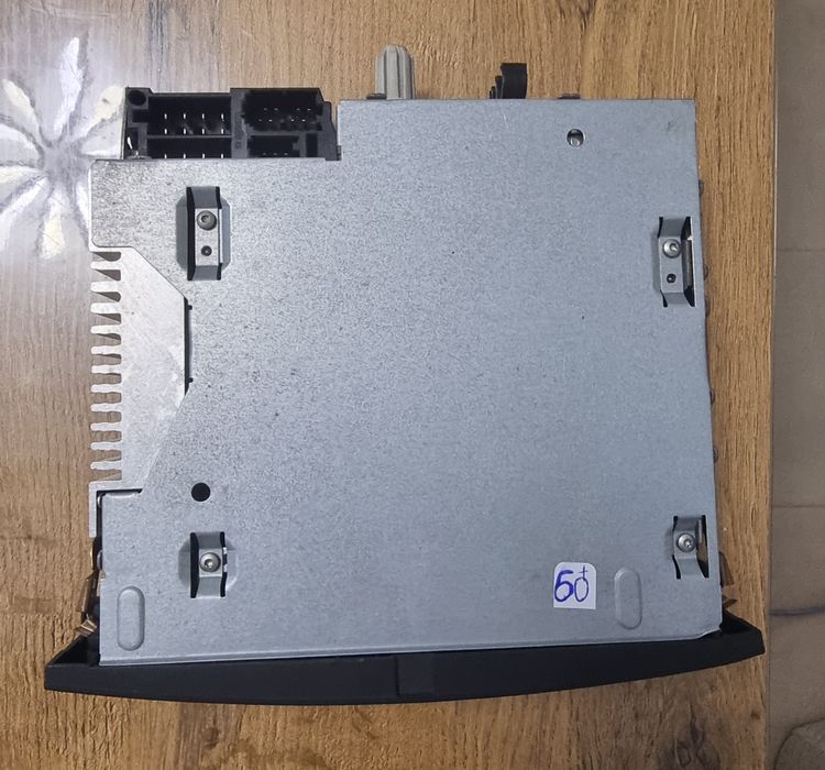 Касетофон Renault