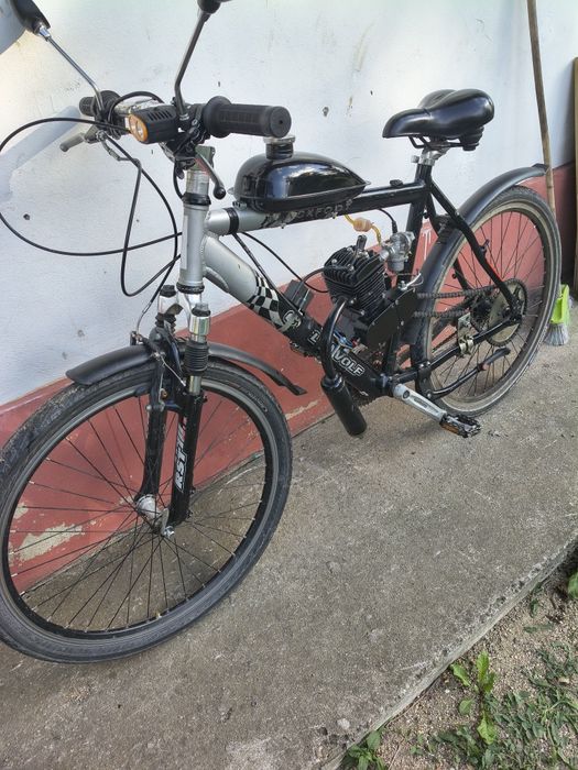 Bicicleta cu motor
