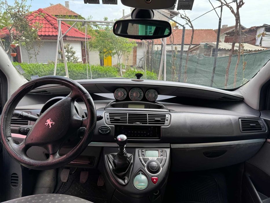 Peugeot 807 2.2hdi