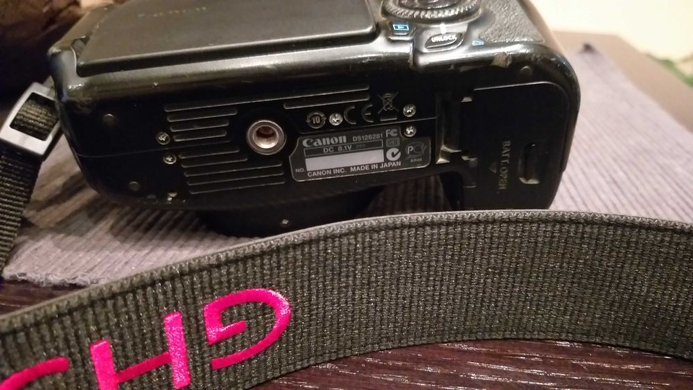 Фотоапарат Canon