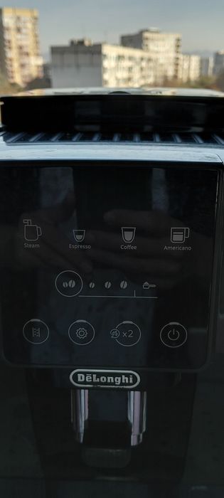 Кафеавтомат DeLonghi Magnifica Start