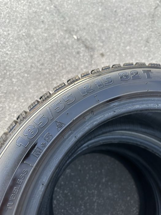 Зимни гуми 4бр. 185/55/15 ДОТ 2121