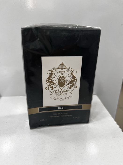 Продам духи в упаковке