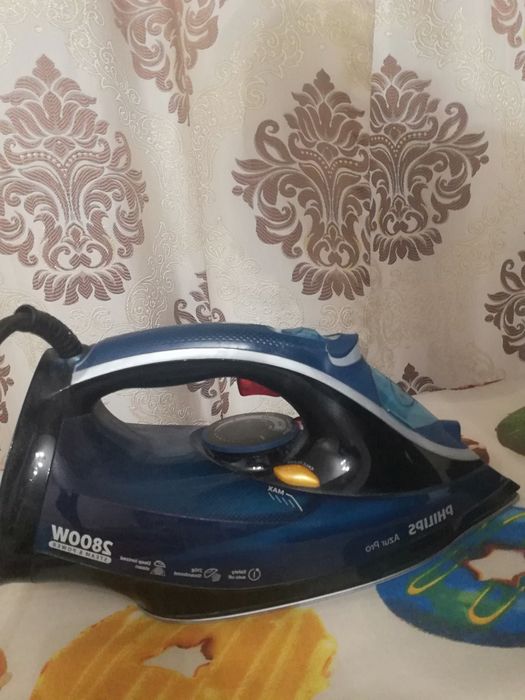 Продам утюг PHILIPS оригинал