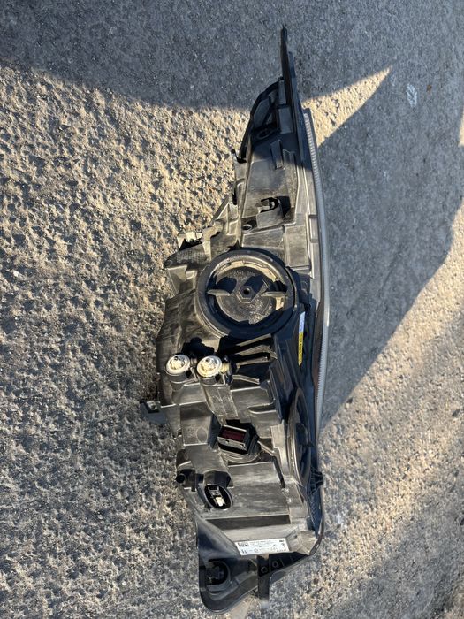 Opel insignia 2016г. фар матричен